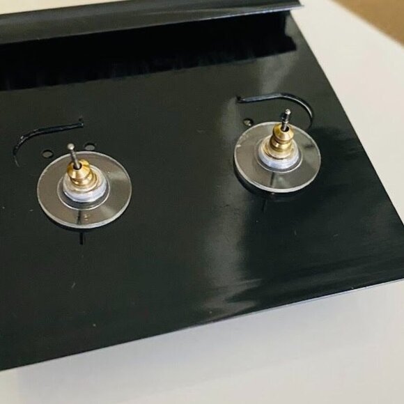 Lindenworld Simulated Blue Topaz and CZ Stud Earrings NEW - Picture 2 of 3